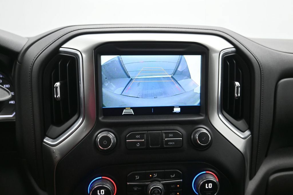 Certified 2021 Chevrolet Silverado 1500 LT AWD/4WD image 17