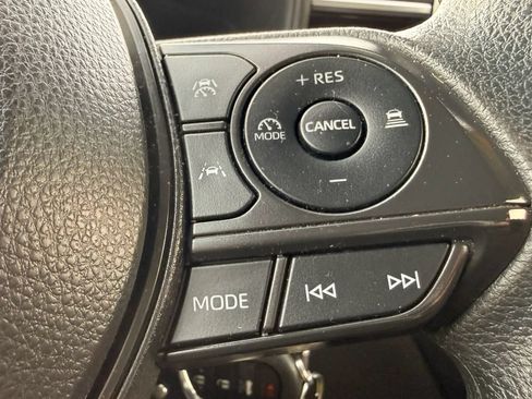 Used 2023 Toyota Corolla LE FWD image 20