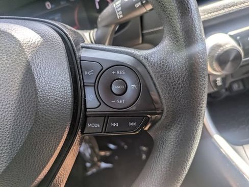 Used 2024 Toyota RAV4 LE AWD/4WD image 22
