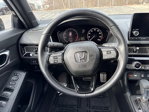 Used 2025 Honda Civic Sport image 14