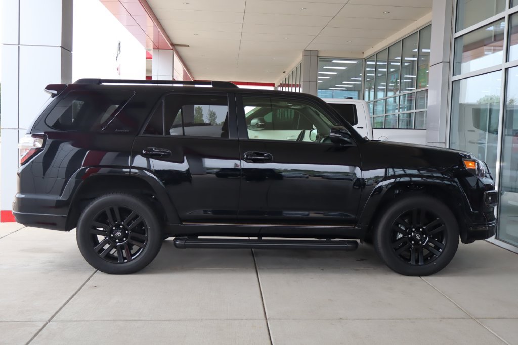 Used 2021 Toyota 4Runner Nightshade AWD/4WD image 10
