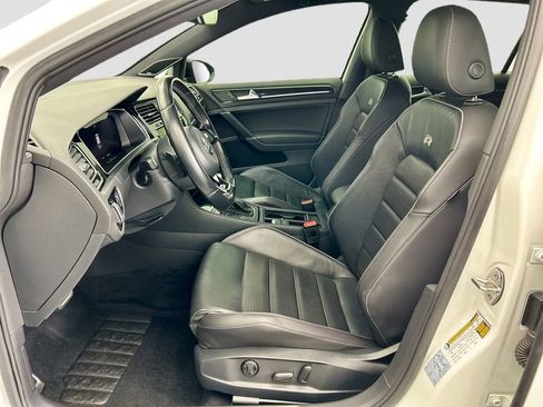 Used 2019 Volkswagen Golf R 4-Door image 18