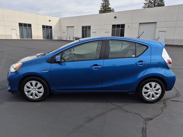 Used 2014 Toyota Prius C One FWD image 9