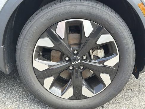 Used 2023 Kia Sportage X-Line AWD/4WD image 13