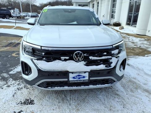 New 2026 Volkswagen Atlas Cross Sport SE AWD/4WD image 2