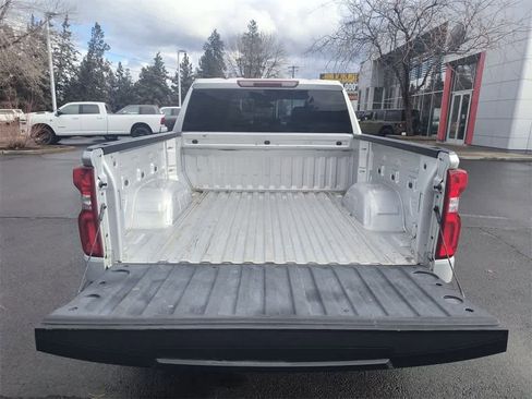 Used 2022 Chevrolet Silverado 1500 Custom image 22