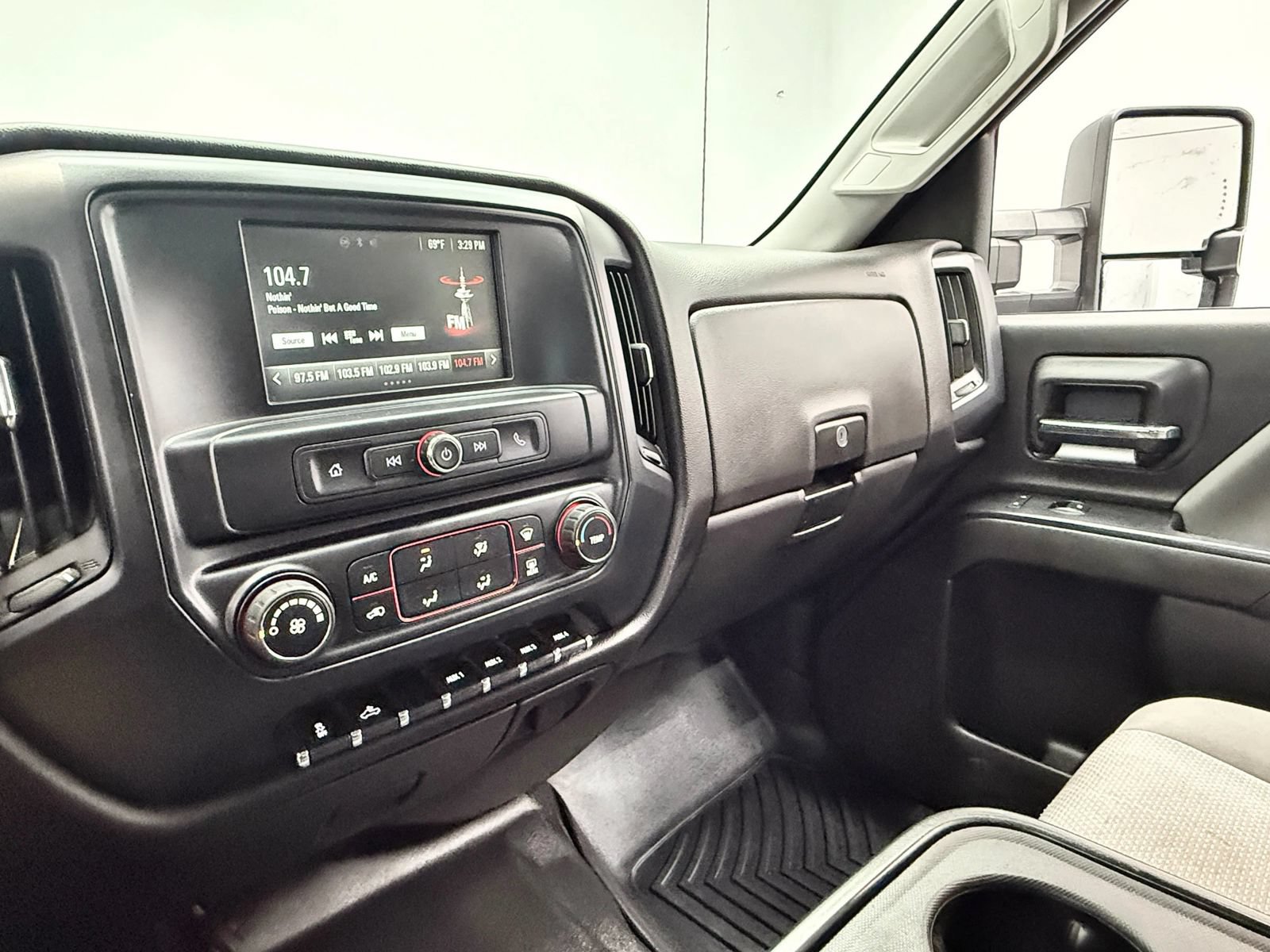 Used 2016 GMC Sierra 2500 4x4 Crew Cab w/ Sierra Convenience Package image 13