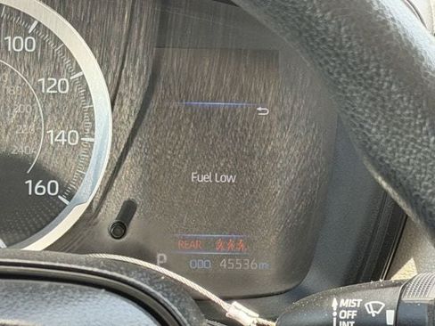 Used 2022 Toyota Corolla LE FWD image 16