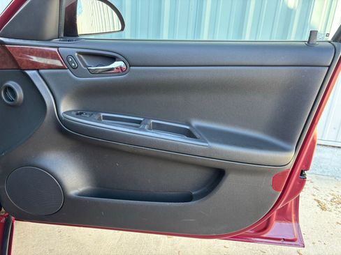 Used 2006 Chevrolet Impala LT w/ Preferred Equipment Group image 31