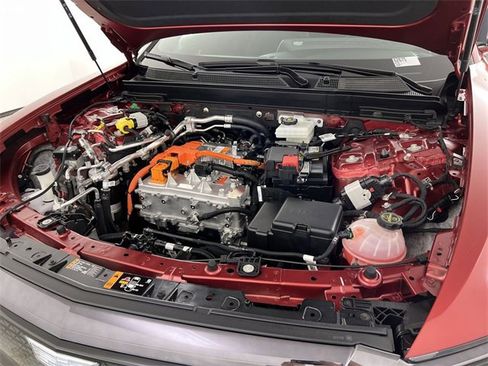 Used 2026 Cadillac Lyriq Sport image 31