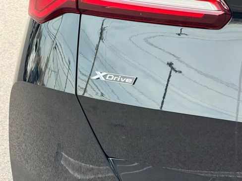 Used 2025 BMW X3 xDrive30i w/ Convenience Package image 9