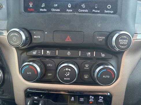 Used 2021 RAM 1500 Laramie w/ Off Road Group image 30