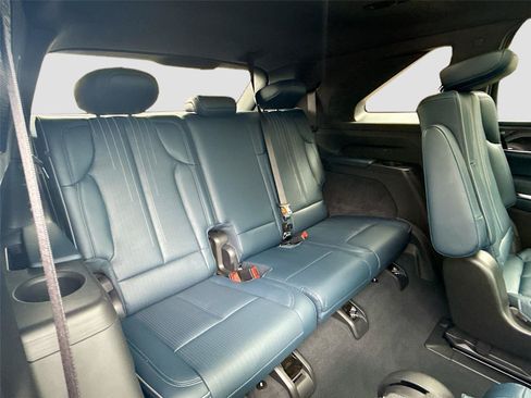 Used 2025 Cadillac Escalade IQ Luxury 2 AWD/4WD image 28