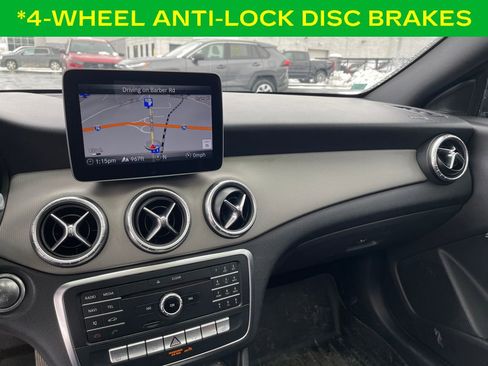 Used 2019 Mercedes-Benz CLA 250 4MATIC image 17