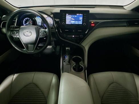 Used 2021 Toyota Camry SE FWD image 26