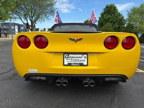 Used 2013 Chevrolet Corvette Convertible RWD image 6