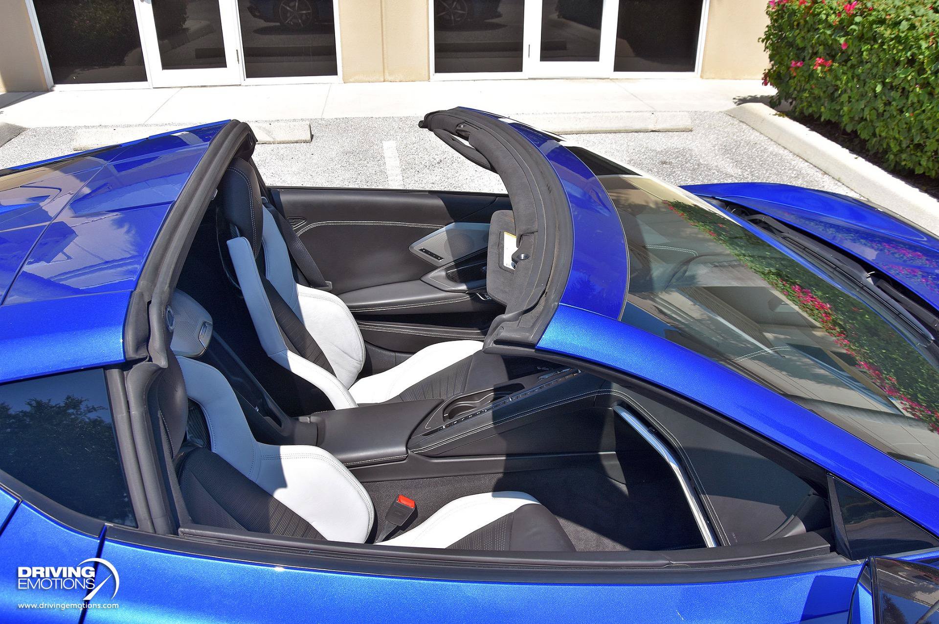 Used 2020 Chevrolet Corvette Stingray Premium Cpe w/ 3LT RWD image 11