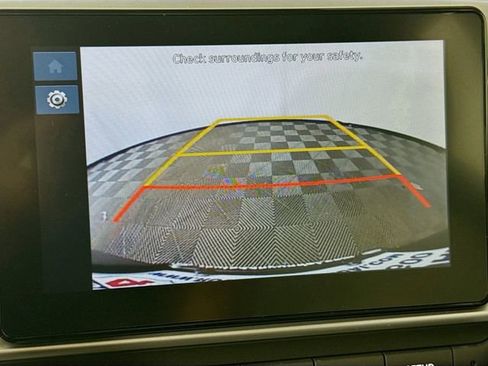 New 2025 Hyundai Venue SEL FWD image 19