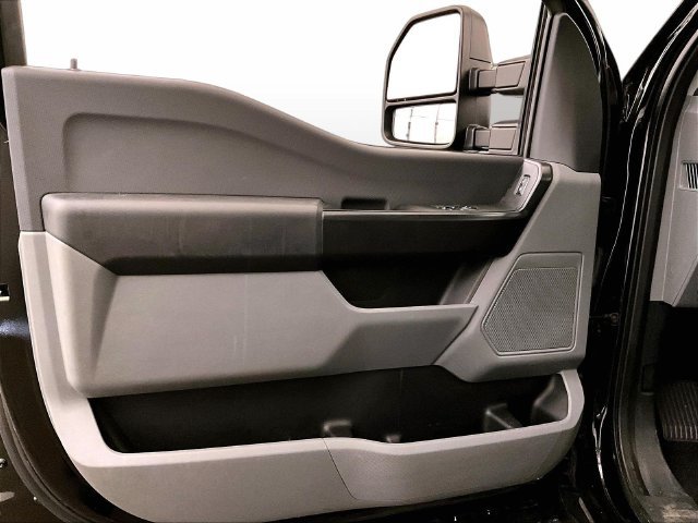 Used 2022 Ford F150 XL w/ Equipment Group 101A High AWD/4WD image 22