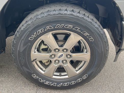 Used 2020 Ford F150 XLT w/ Equipment Group 302A Luxury image 9