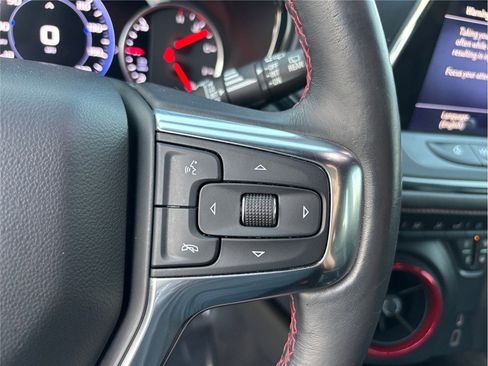 Used 2019 Chevrolet Blazer RS w/ Sun and Wheels Package image 25