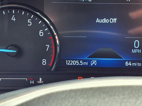Used 2024 Ford Explorer XLT w/ Equipment Group 202A AWD/4WD image 19