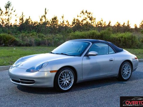 Used 2000 Porsche 911 Carrera RWD image 30