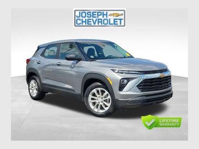 Used 2025 Chevrolet TrailBlazer LS w/ LS Confidence Package