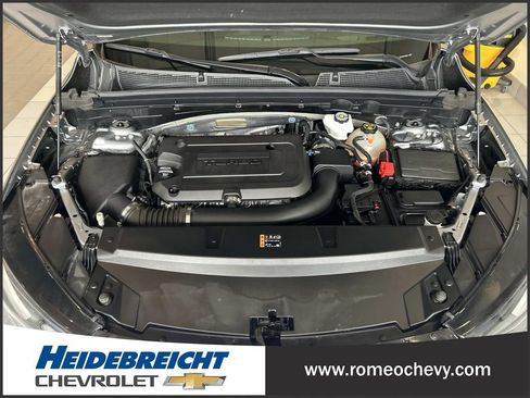 Used 2023 Buick Envision Essence AWD/4WD image 9