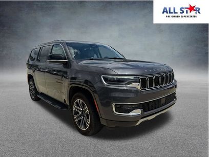 Used 2024 Jeep Wagoneer Series II w/ Flexible Seating Group