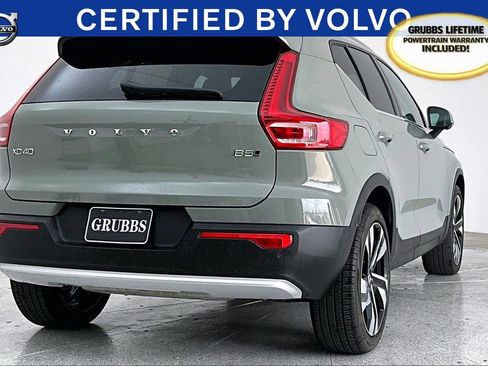 Used 2024 Volvo XC40 B5 Plus w/ Protection Package Premier image 2