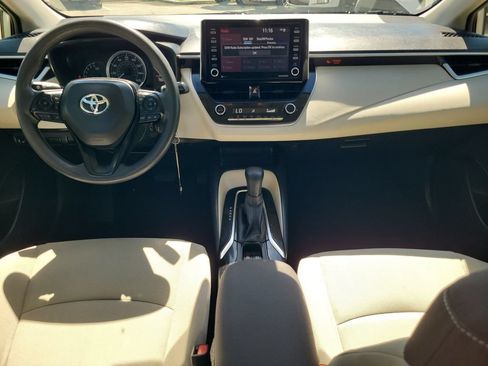 Used 2021 Toyota Corolla LE FWD image 10