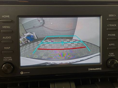 Used 2020 Toyota RAV4 XLE image 28