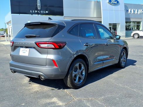 Used 2024 Ford Escape ST-Line image 25