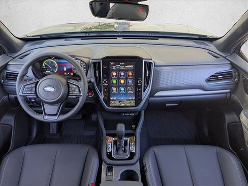 Used 2025 Subaru Forester Limited AWD/4WD image 15