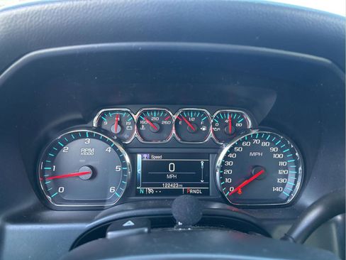 Used 2017 Chevrolet Silverado 1500 LT w/ All Star Edition image 12