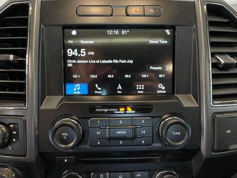 Used 2018 Ford F150 XLT w/ Equipment Group 302A Luxury AWD/4WD image 15