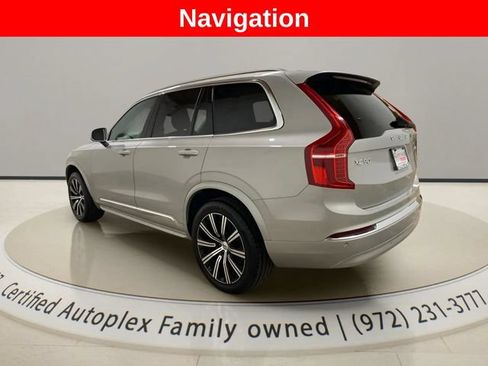 Used 2025 Volvo XC90 B5 Core AWD/4WD image 3