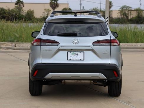 New 2026 Toyota Corolla Cross LE image 7