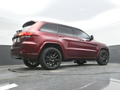 Used 2020 Jeep Grand Cherokee Altitude AWD/4WD image 60