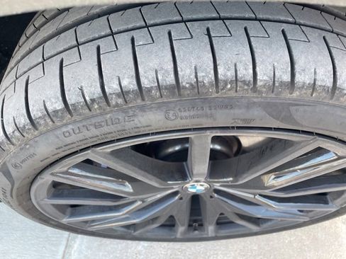 Used 2025 BMW X5 M60i image 5