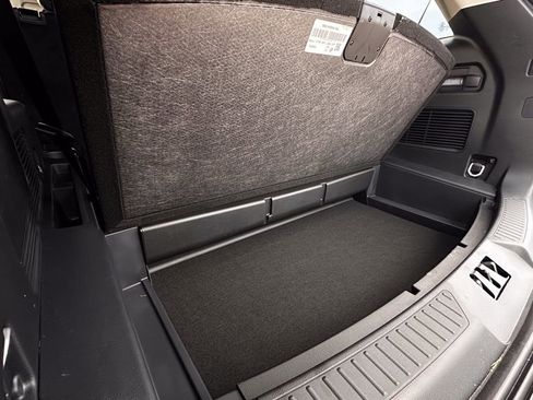 New 2026 Ford Explorer Active image 33