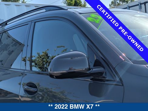 Used 2022 BMW X7 xDrive40i w/ M Sport Package AWD/4WD image 10