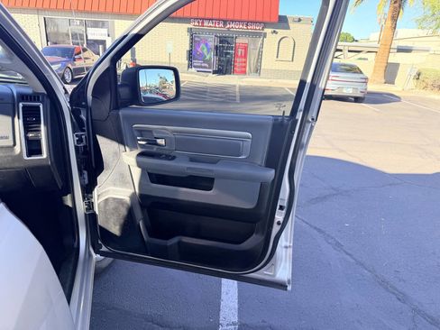 Used 2018 RAM 1500 Big Horn image 22