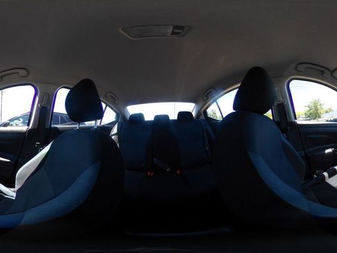 Used 2025 Nissan Versa SV FWD image 40