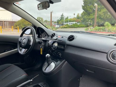 Used 2013 MAZDA MAZDA2 Touring image 66