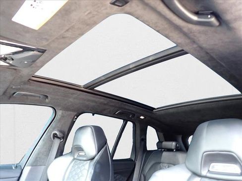 Used 2022 BMW X5 M w/ Executive Package image 15