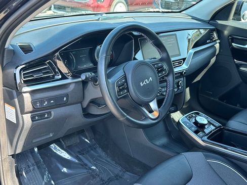 Used 2022 Kia Niro EX w/ Cold Weather Package image 19
