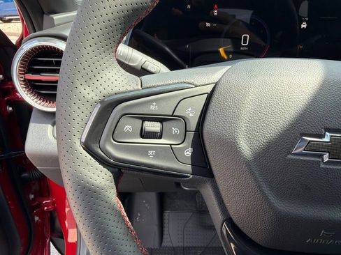 New 2026 Chevrolet Trax RS FWD image 19