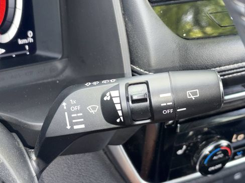 Used 2024 Nissan Rogue Platinum w/ Platinum Premium Package FWD image 20